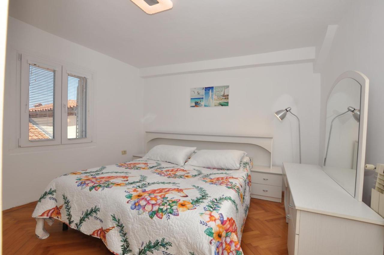 Apartment Katarina Koper - Old Historic Centre With Free Parking Екстериор снимка